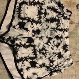 Shein curve shorts